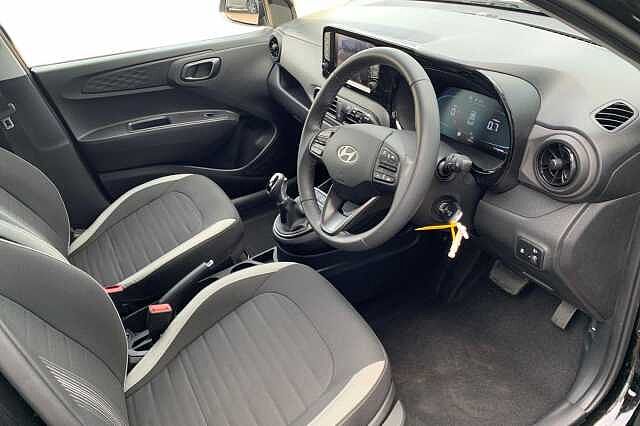 Hyundai I10 1.0 [63] Advance 5dr Auto [Nav] Phantom Black