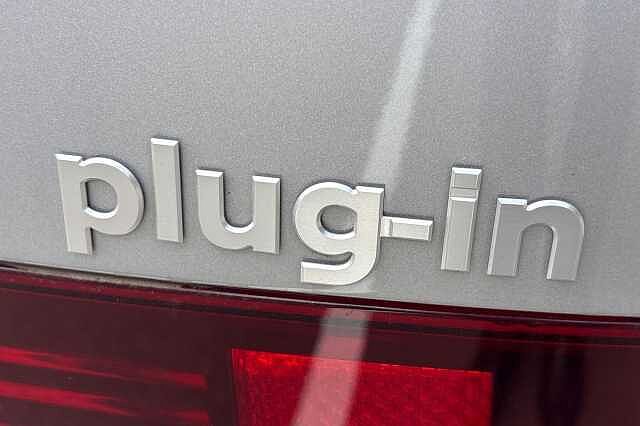 Hyundai SANTA FE 1.6 TGDi Plug-in Hybrid Premium 5dr 4WD Auto