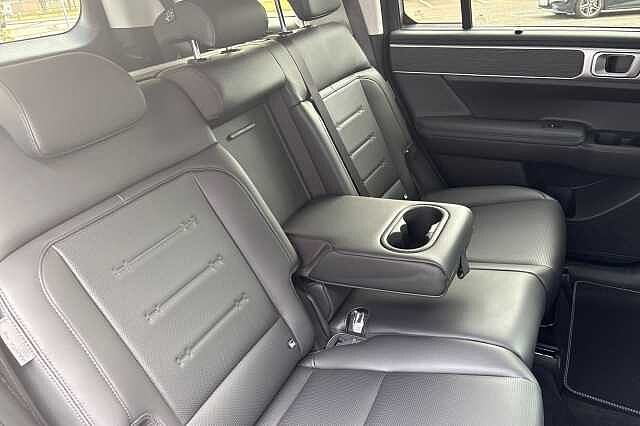Hyundai SANTA FE 1.6 TGDi Plug-in Hybrid Premium 5dr 4WD Auto