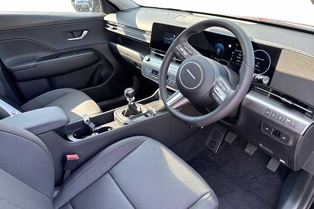 Hyundai KONA 1.6T 138 Ultimate 5dr Abyss Black