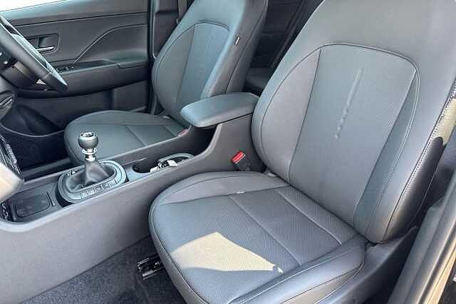 Hyundai KONA 1.6T 138 Ultimate 5dr Abyss Black