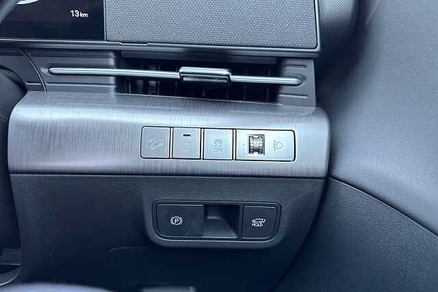 Hyundai KONA 1.6T 138 Ultimate 5dr Abyss Black