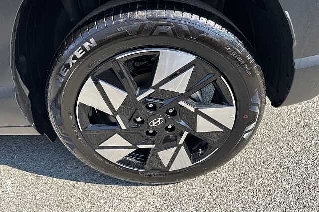 Hyundai KONA 1.6T 138 Ultimate 5dr Abyss Black