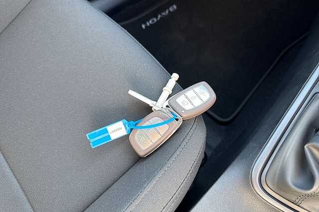 Hyundai BAYON 1.0 TGDi [90] Tech Line 5dr Atlas White