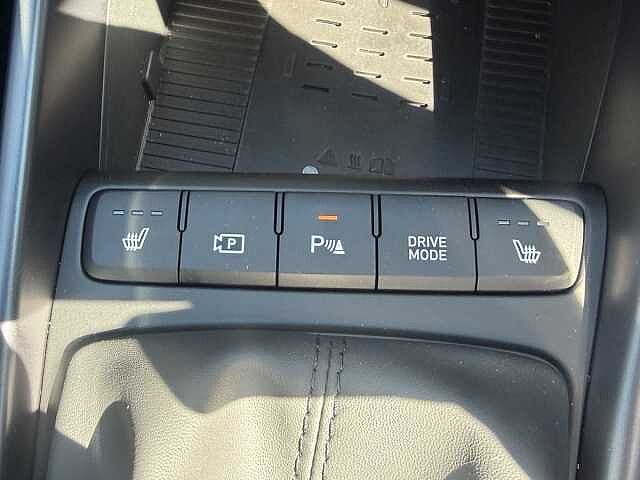 Hyundai i20 1.0T GDi 90 Tech Line 5dr