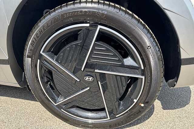 Hyundai IONIQ 5 239kW Ultimate 84 kWh 5dr AWD Auto