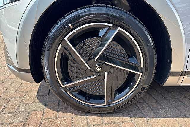 Hyundai IONIQ 5 239kW Ultimate 84 kWh 5dr AWD Auto