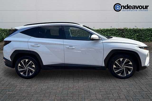 Hyundai TUCSON 1.6 TGDi Premium 5dr 2WD Polar White