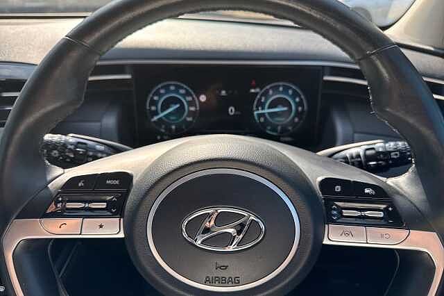Hyundai TUCSON 1.6 TGDi Premium 5dr 2WD Polar White