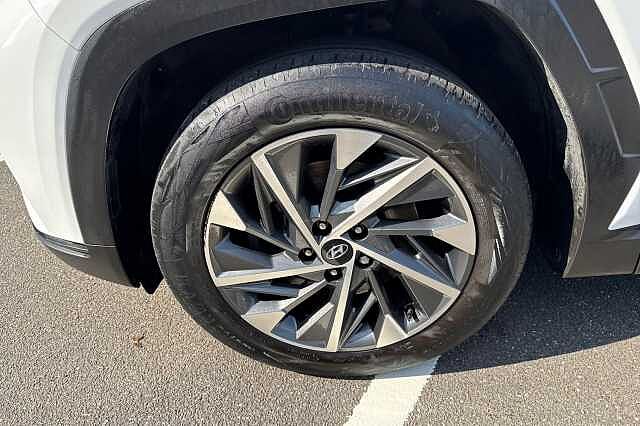 Hyundai TUCSON 1.6 TGDi Premium 5dr 2WD Polar White