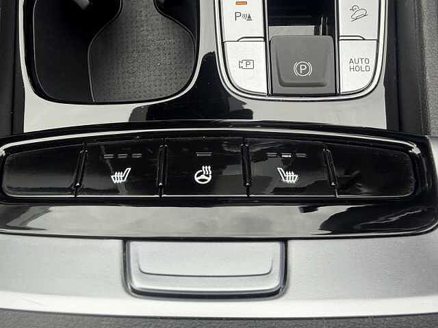 Hyundai TUCSON 1.6 TGDi 48V MHD Premium 5dr 2WD DCT