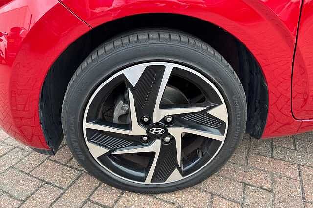 Hyundai i10 1.0 [63] Premium 5dr Auto [Nav]