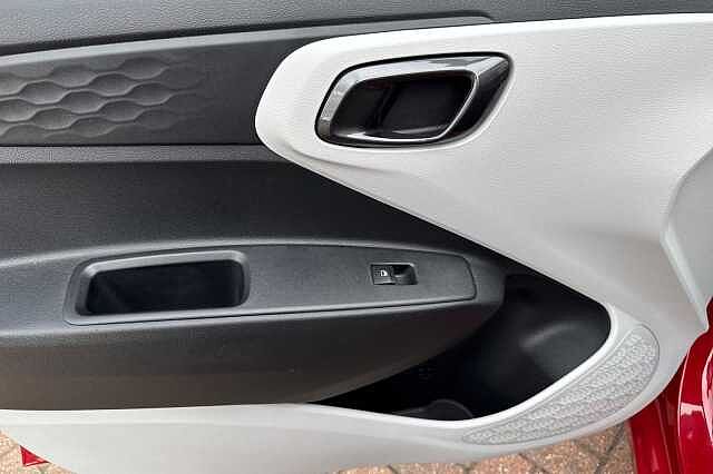 Hyundai i10 1.0 [63] Premium 5dr Auto [Nav]