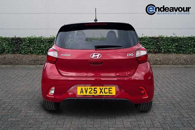 Hyundai i10 1.0 [63] Premium 5dr Auto [Nav]