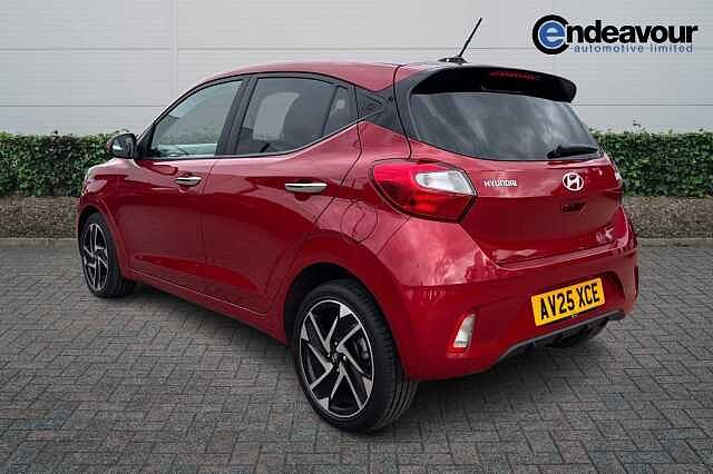 Hyundai i10 1.0 [63] Premium 5dr Auto [Nav]
