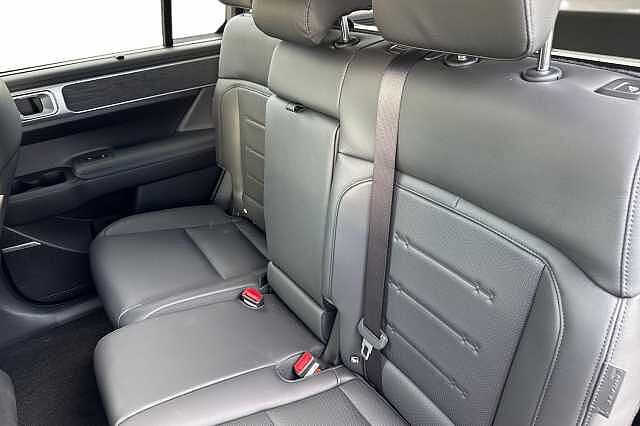Hyundai SANTA FE 1.6 TGDi 239 Hybrid Ultimate 5dr Auto