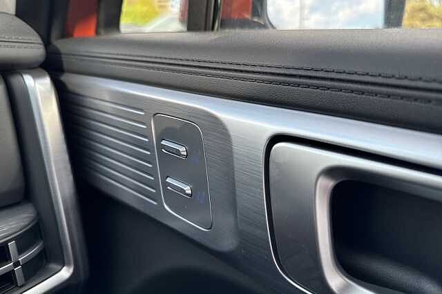 Hyundai SANTA FE 1.6 TGDi 239 Hybrid Ultimate 5dr Auto
