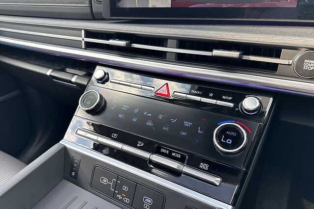 Hyundai SANTA FE 1.6 TGDi 239 Hybrid Ultimate 5dr Auto
