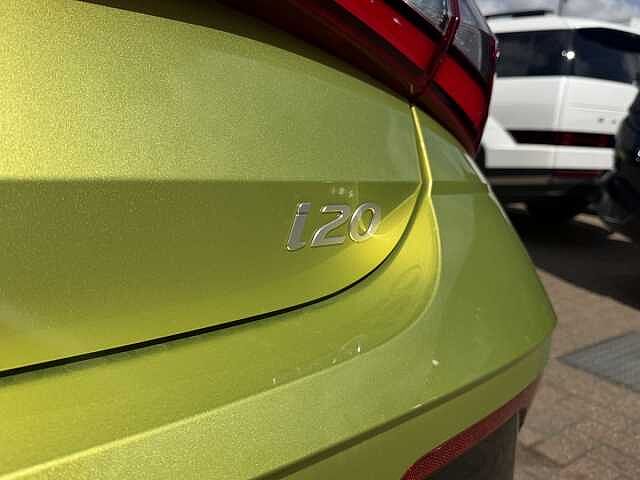 Hyundai i20 1.0T GDi 90 Tech Line 5dr DCT