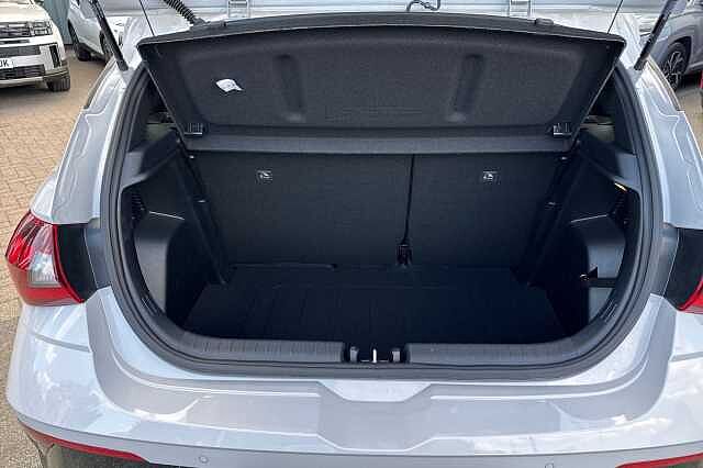 Hyundai i20 1.0T GDi 90 Black Line 5dr