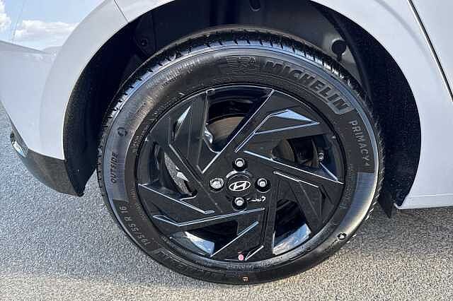 Hyundai i20 1.0T GDi 90 Black Line 5dr