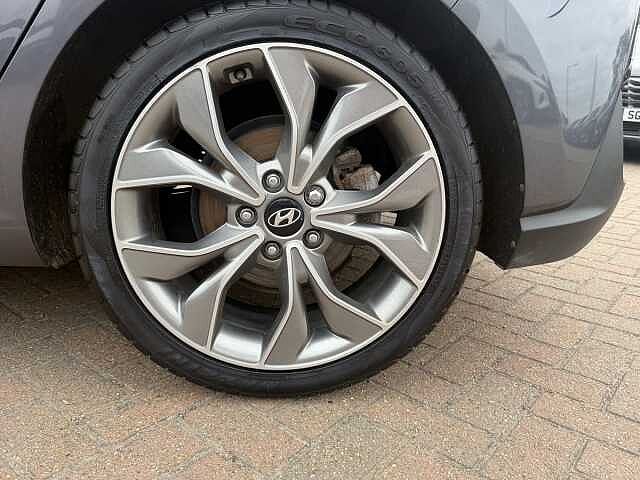 Hyundai i30 1.4T GDI N Line+ [Nav] 5dr