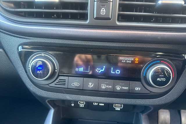 Hyundai I10 1.0 [63] Premium 5dr [Nav] Blue