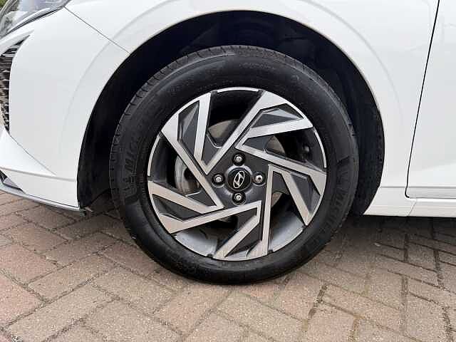 Hyundai i20 1.0T GDi Advance 5dr