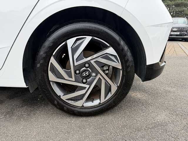Hyundai i20 1.0T GDi Advance 5dr