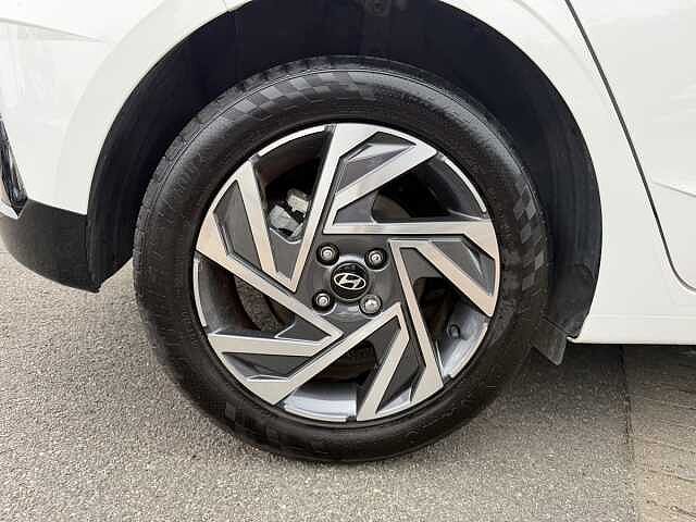 Hyundai i20 1.0T GDi Advance 5dr