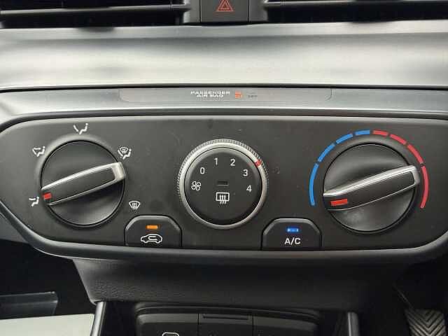 Hyundai i20 1.0T GDi Advance 5dr