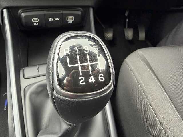 Hyundai i20 1.0T GDi Advance 5dr