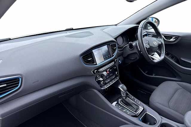 Hyundai IONIQ 1.6 GDi Hybrid Premium 5dr DCT