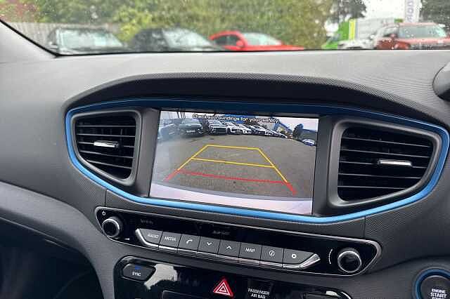 Hyundai IONIQ 1.6 GDi Hybrid Premium 5dr DCT