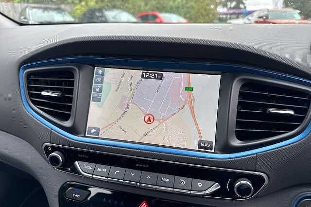 Hyundai IONIQ 1.6 GDi Hybrid Premium 5dr DCT
