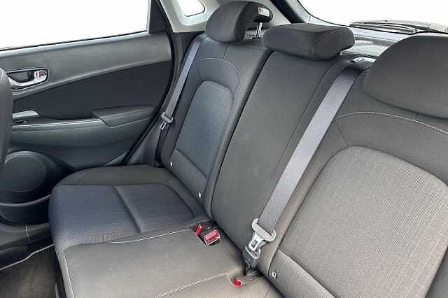 Hyundai KONA 1.6 GDi Hybrid Premium 5dr DCT Ecotronic Grey