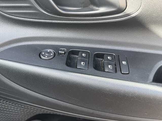Hyundai i20 1.0T GDi 48V MHD SE Connect 5dr