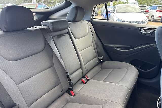 Hyundai IONIQ 100kW Premium 38kWh 5dr Auto