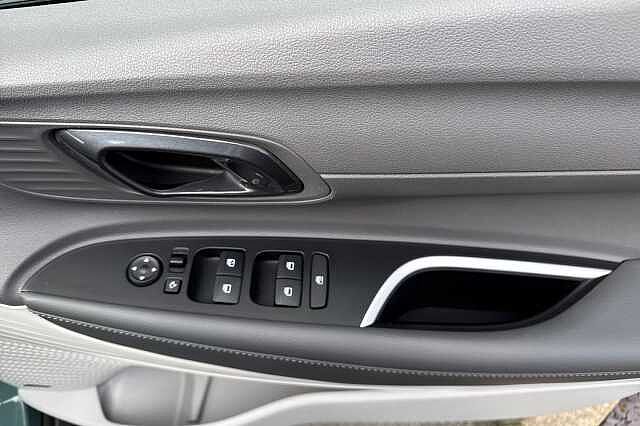Hyundai BAYON 1.0 TGDi 48V MHEV Ultimate 5dr