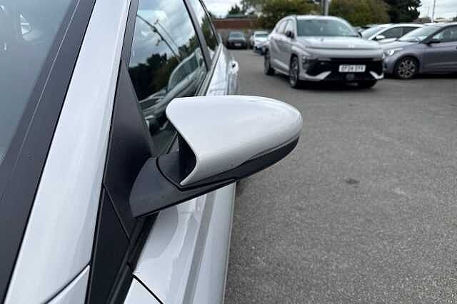 Hyundai i20 1.0T GDi Advance 5dr