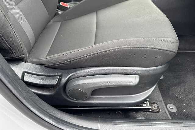 Hyundai i20 1.0T GDi Advance 5dr