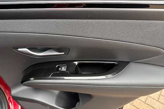 Hyundai TUCSON 1.6 TGDi Hybrid 230 SE Connect 5dr 2WD Auto