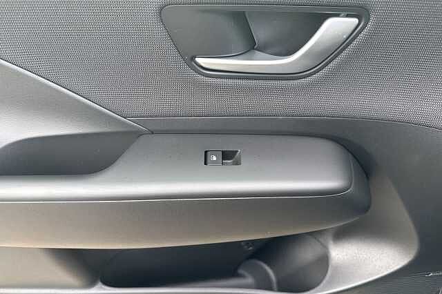Hyundai KONA 1.6 Hybrid 138 Ultimate 5dr DCT