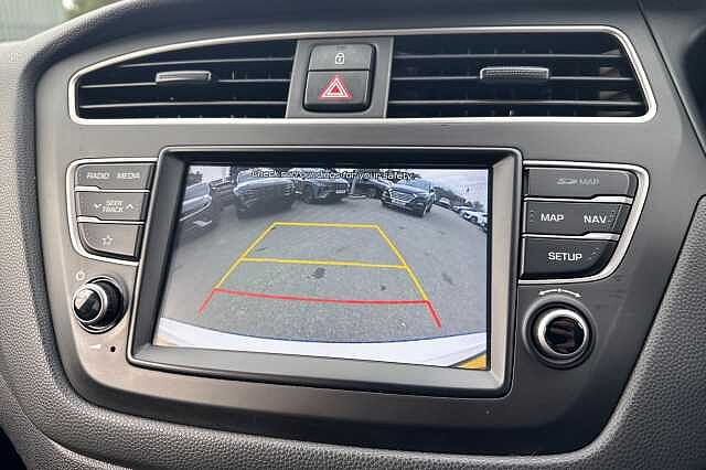 Hyundai i20 1.2 MPi Play 5dr