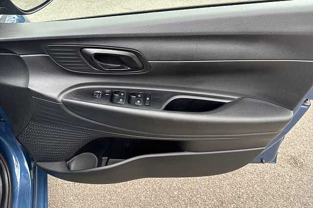 Hyundai i20 1.0T GDi Advance 5dr