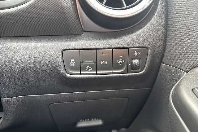 Hyundai KONA 1.0 TGDi 48V MHEV Premium 5dr