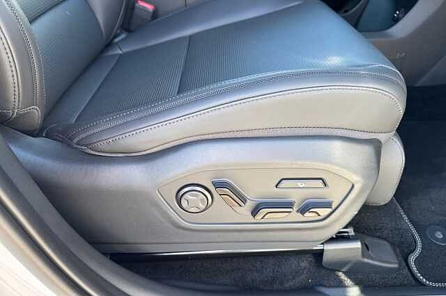 Hyundai SANTA FE 1.6 TGDi 239 Hybrid Calligraphy 5dr Auto