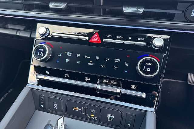 Hyundai SANTA FE 1.6 TGDi 239 Hybrid Calligraphy 5dr Auto