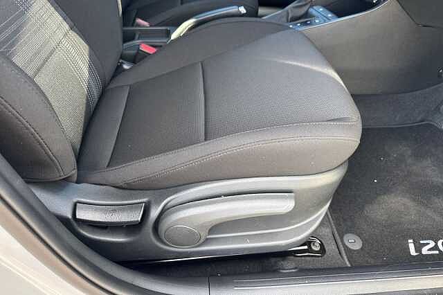 Hyundai i20 1.0T GDi 90 Element 5dr DCT