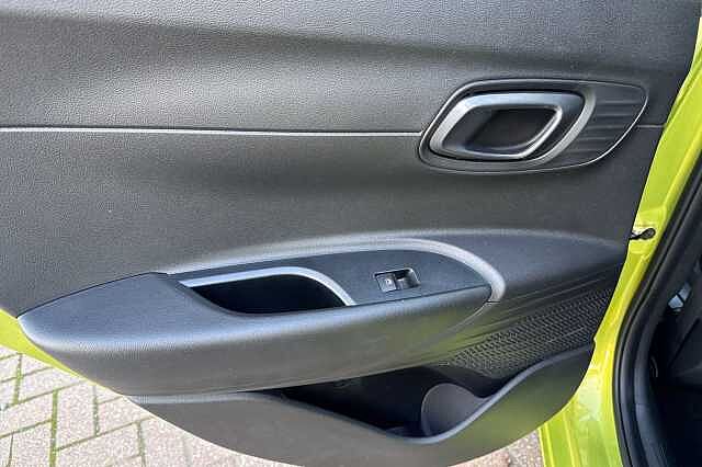 Hyundai i20 1.0T GDi 90 Tech Line 5dr DCT